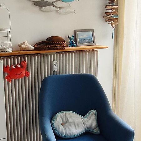 Appartement Studio Golfe Juan, plages, parking, climatisation à Vallauris Extérieur photo
