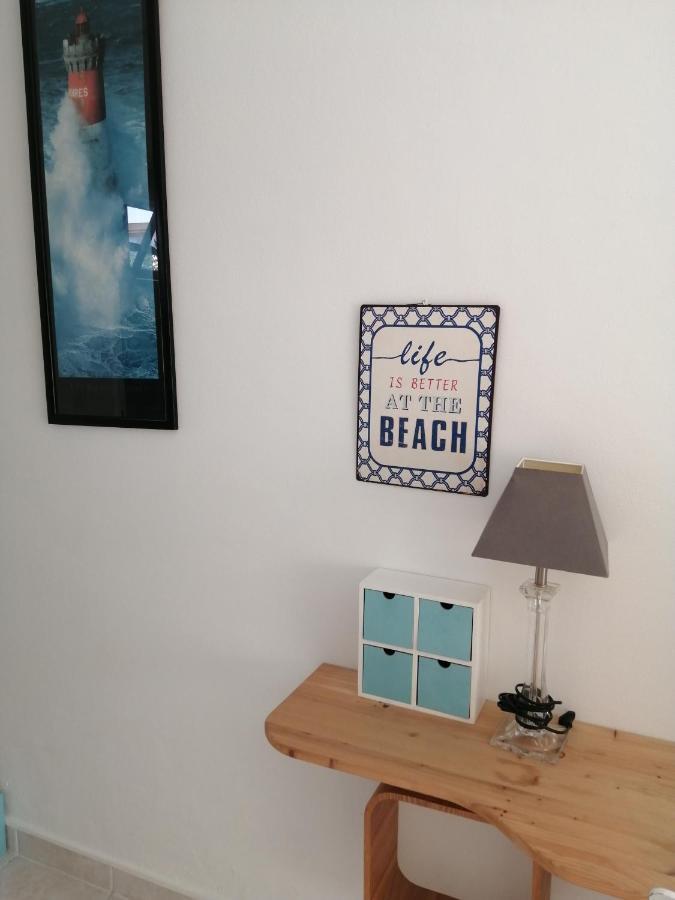Appartement Studio Golfe Juan, plages, parking, climatisation à Vallauris Extérieur photo