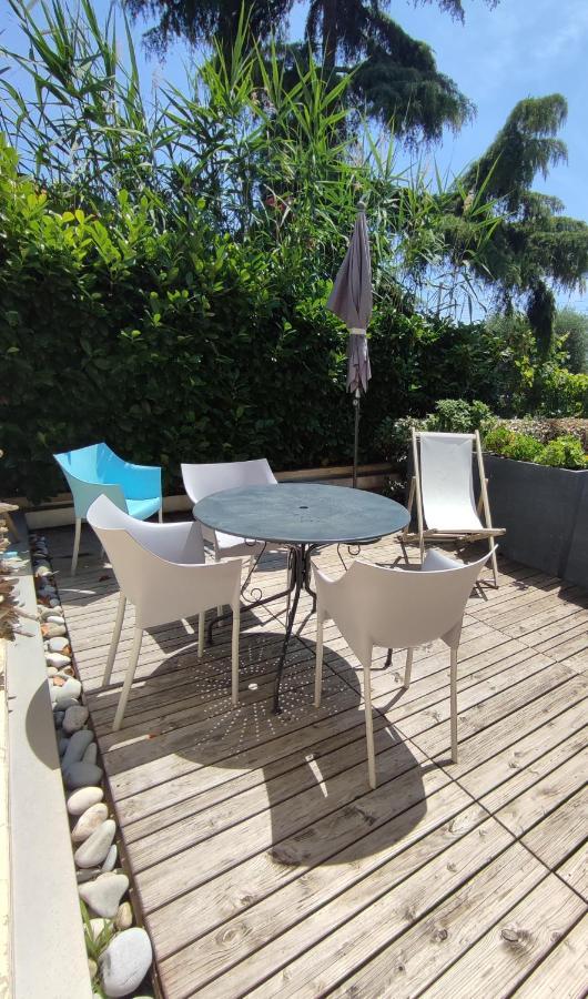 Appartement Studio Golfe Juan, plages, parking, climatisation à Vallauris Extérieur photo